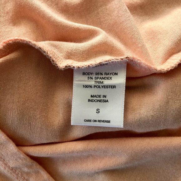 Top- small - Picture 4 of 4